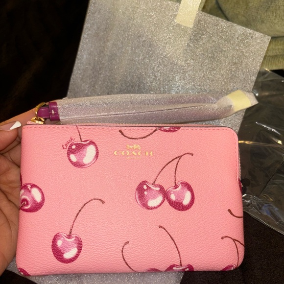 Corner Zip Wristlet With Cherry Print (NEW WITH TAGS) - Picture 1 of 6